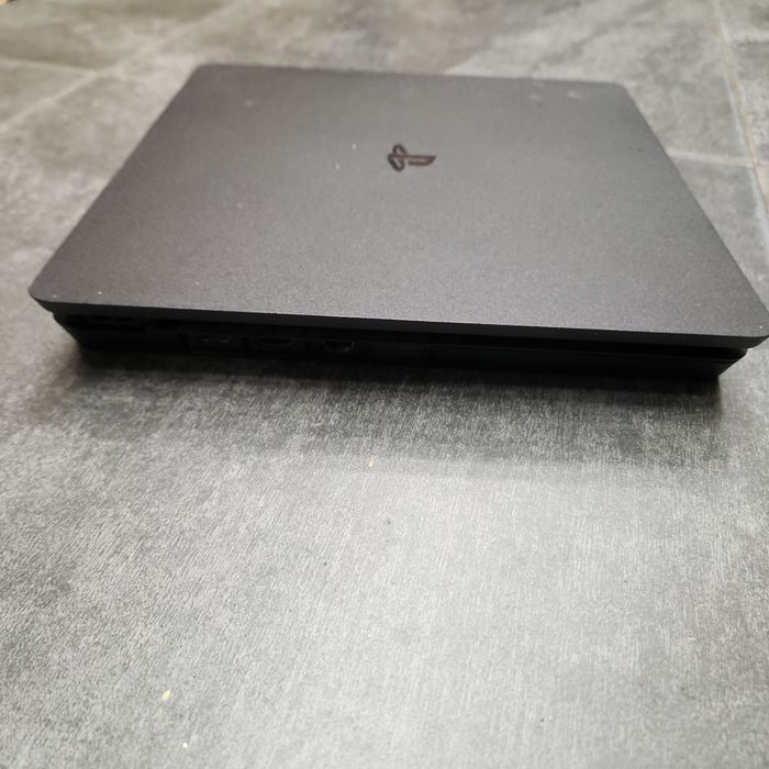 Hope Amanet P11-Playstation 4 slim/3 manete/512gb