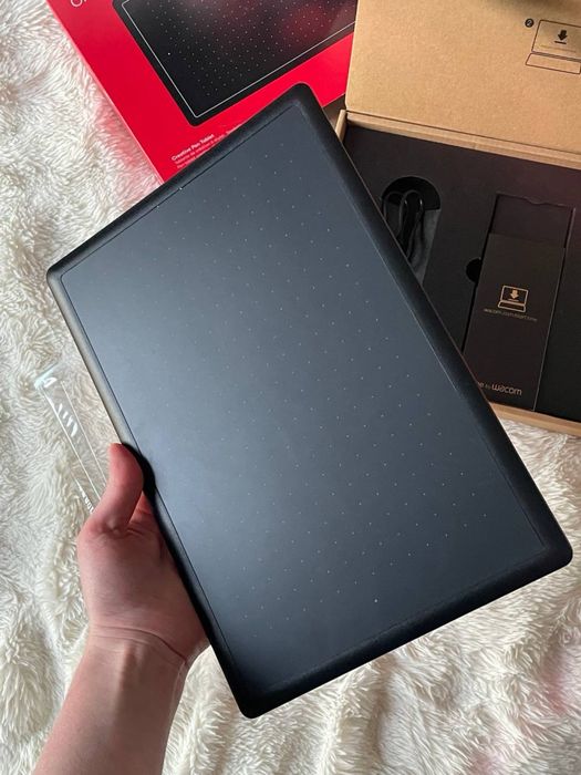 Графический планшет one wacom ctl 672