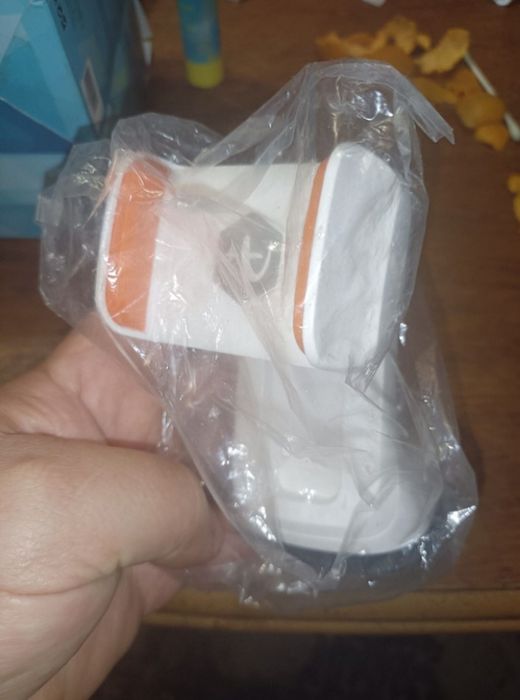Suporturi auto de telefon , diverse modele.