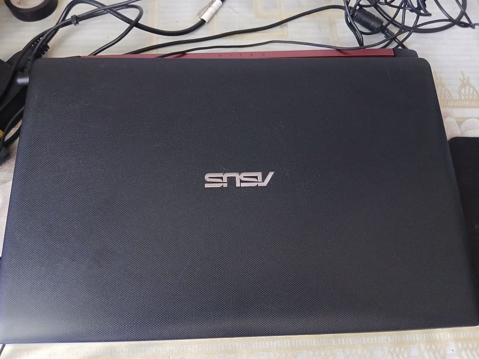 Продам ноутбук Asus
