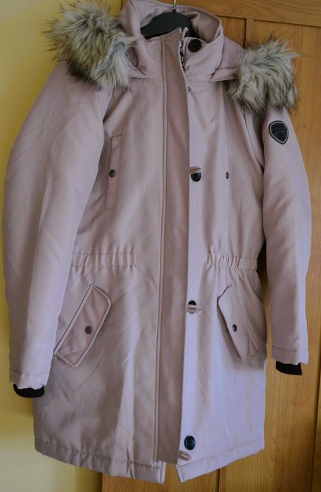 Дамско зимно яке/парка с качулка - изк. косъм, пепел от рози Only