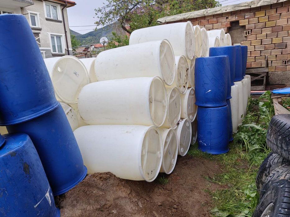 Бидони подходящи за джибри и вода