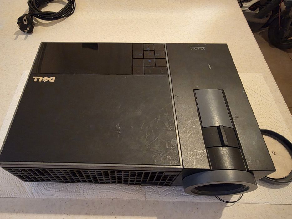 Videoproiector Dell 1610HD Defect