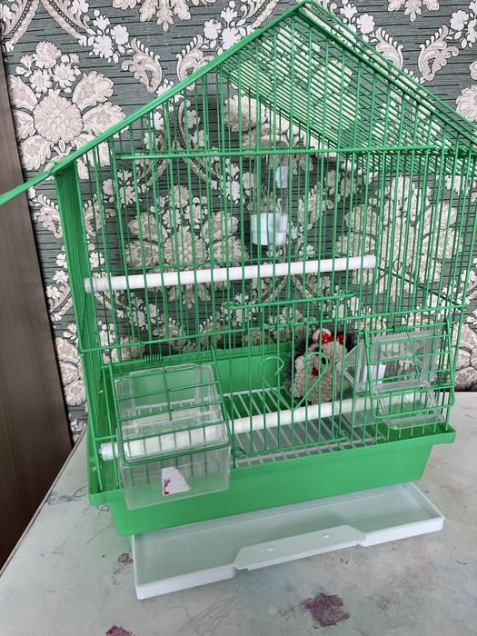 Продам клетку для птиц