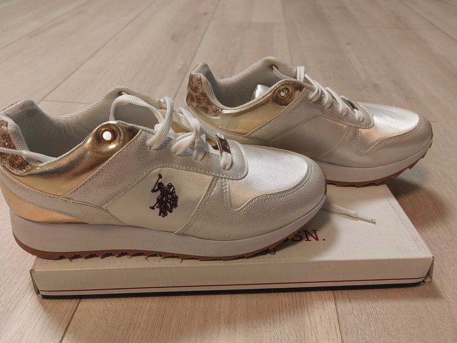 160 лв. - Намаление Дамски сникърси, обувки US Polo