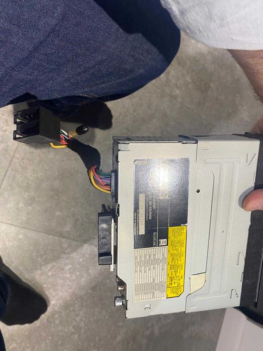 Casetofon auto marca JVC