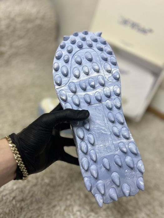 Off White Odsy,noi,full box,10/10!
