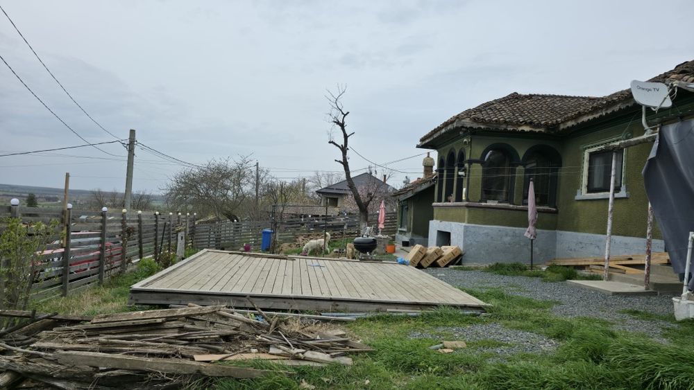 Casă 3.000mp Oltina jud CT