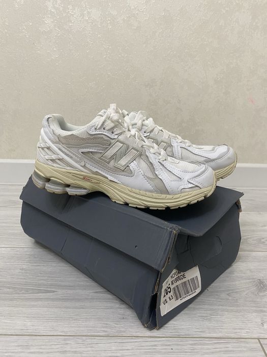Кроссовки New Balance 1906DE