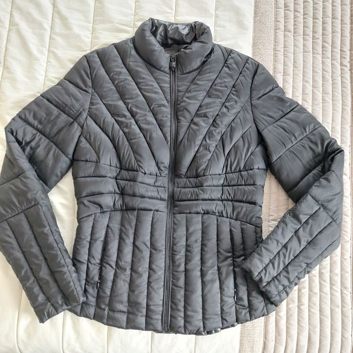 Дамско яке Guess M