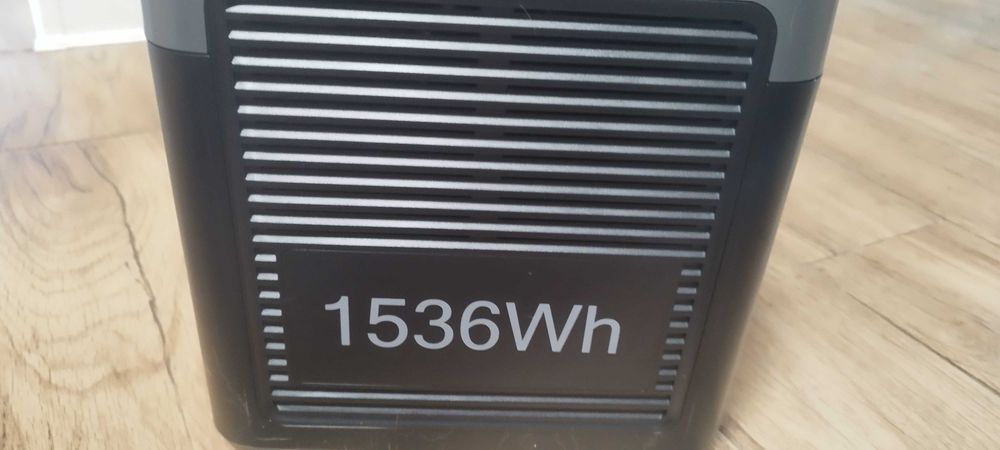 Преносима соларна зарядна станция Oukitel power station P1500E Plus