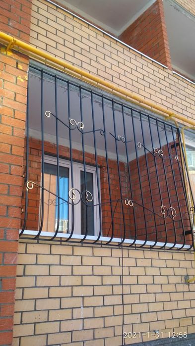 Решётки на окна.