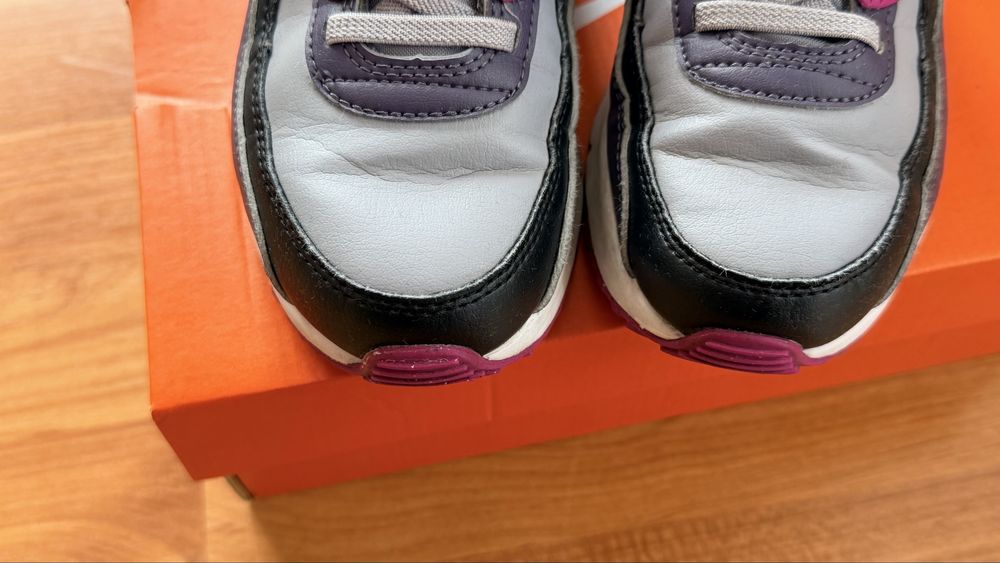Детски маратонки Nike