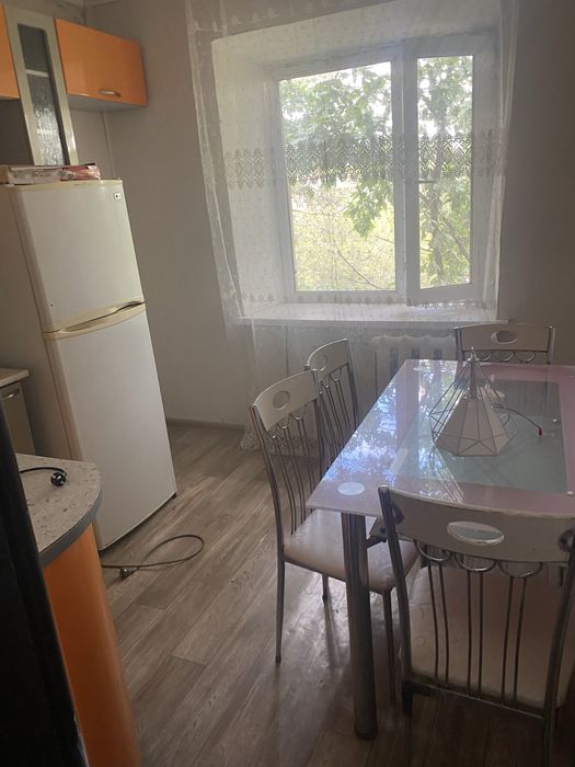 Продаю 1 комн срочно  !!