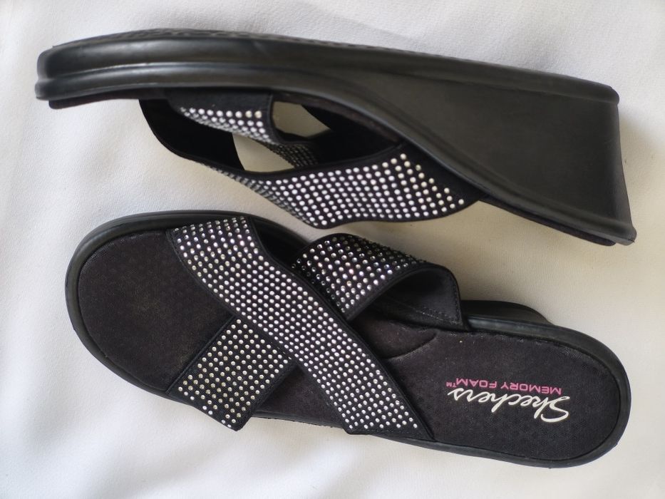 Skechers, чехли, номер 40