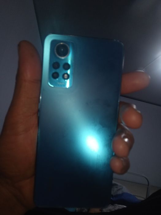 Redmi 12 pro 8ga 256 egabayet barterga