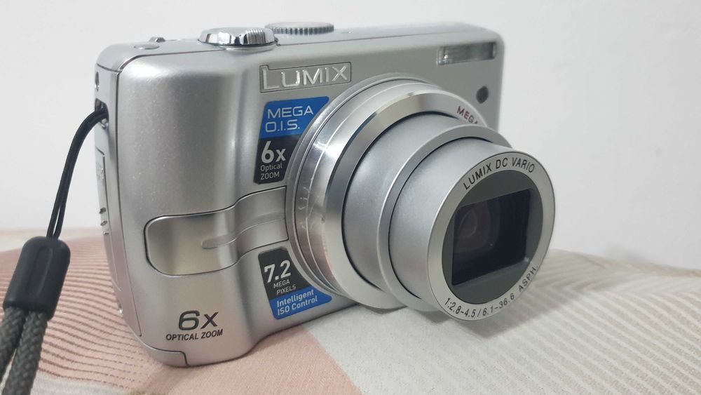 Panasonic Lumix DMC-LZ7 7.2МРх