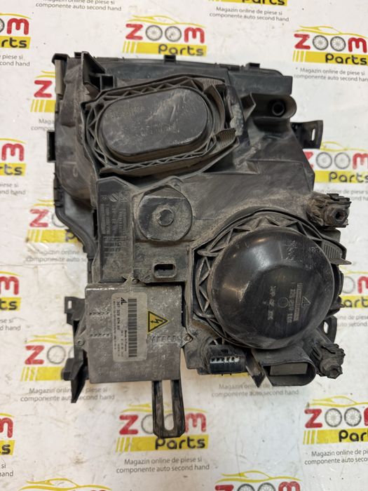 Far dreapta xenon volan stanga Range Rover Vogue 2002-2007