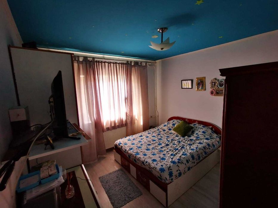 Apartament 3 camere (Strada Vlad Dracu)