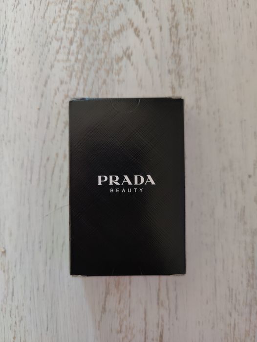Cărți de joc Prada Beauty – design exclusiv, complet,stare foarte bună