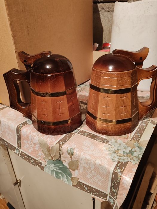 Деревянные пивные кружки