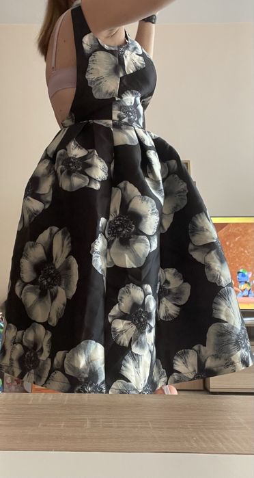 Дамска официална рокля