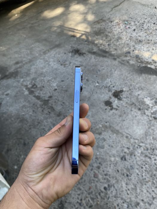 Iphone 13 pro blue