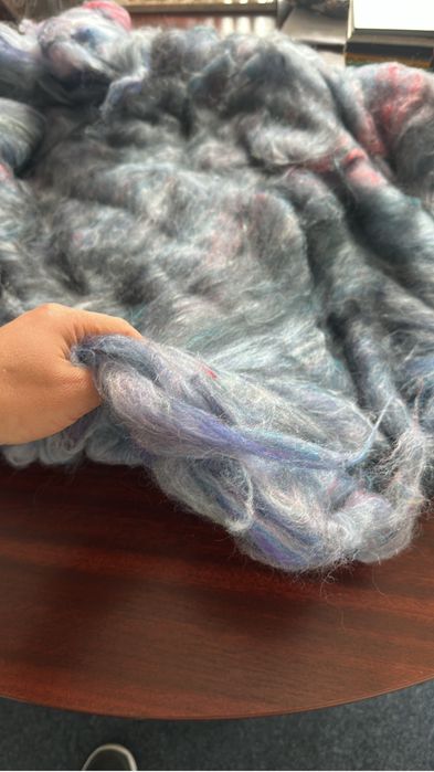 Lână Merinos 24–26 Microni – Albă și Mix Natural | Pentru Fire, Tricotat, Pilote și Produse Premium
