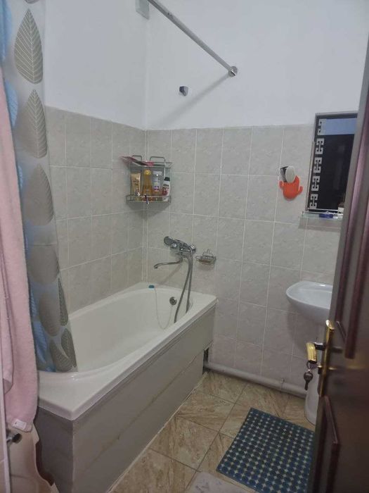 Сдается квартира 2комнаты. Прочитайте описание.