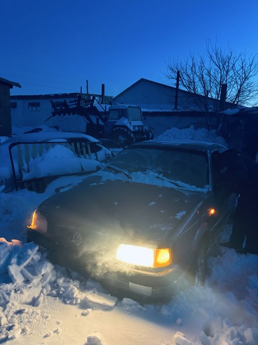 Продам машину   Пассат б3 седан