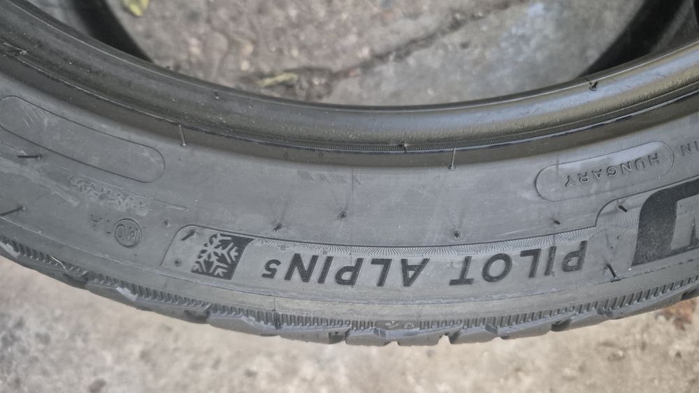 265 40 20 Anvelope de iarnă Michelin Pilot Alpin 5