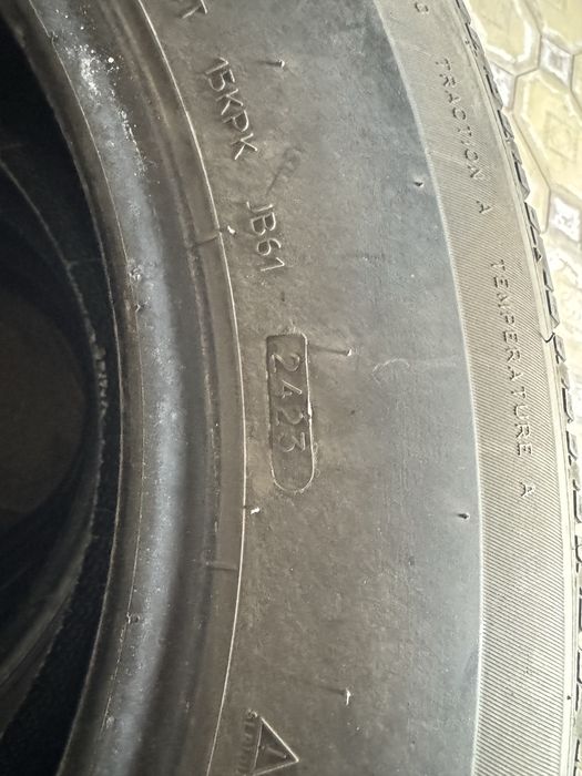 Летние шины 235/60/17