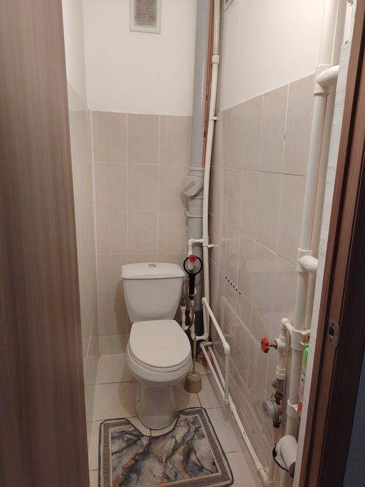 Продам 2х ккв Нурсити 2мкр 2этаж из 9.