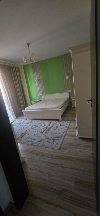 Inchiriez apartament 3 camere cu Parcare Apusului S6