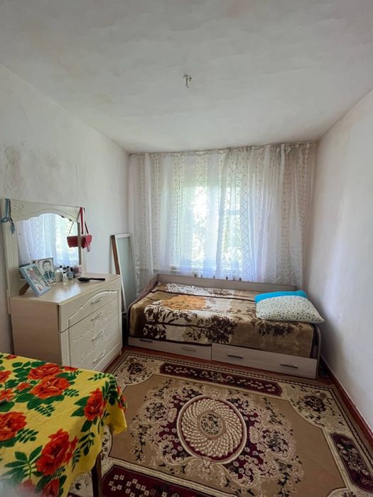 продам дом в село Коныр( Надеждовка)