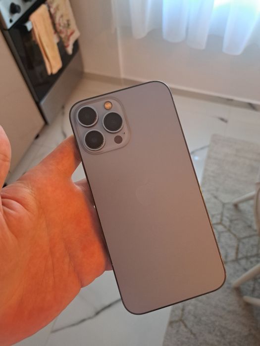 Schimb iPhone 13 Pro Max 512GB vedeti poze cu 14 Pro