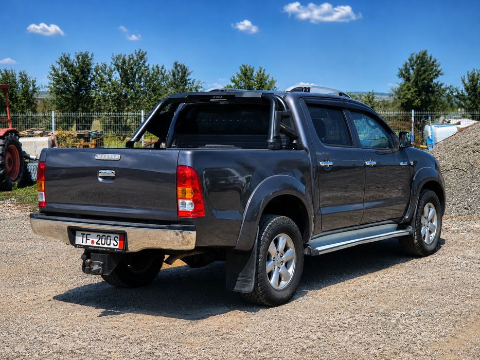 Toyota Hilux / 3.0 diesel / 2009 / cutie automata