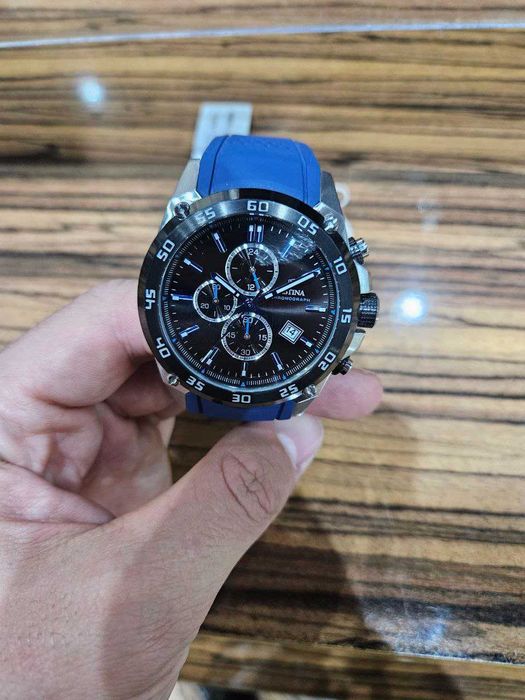 Супер часовник Festina , като нов !