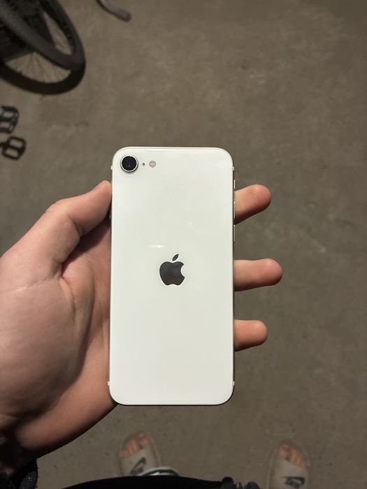iphone se 2020.