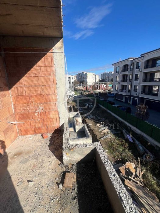 Продава се Тристаен апартамент в Пловдив, Остромила - 105 кв.м за 704 €/кв.м - Снимка #15