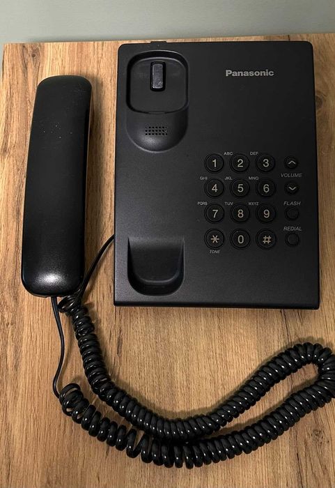 Проводной телефон Panasonic KX-TS2350RUB