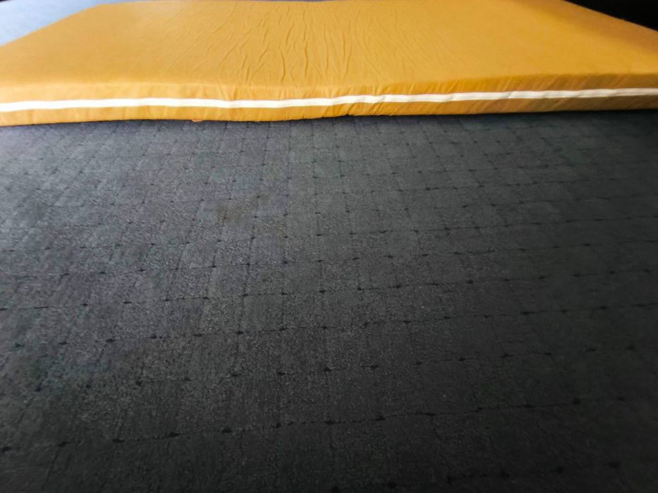 Vând saltea din spumă poliuretanica