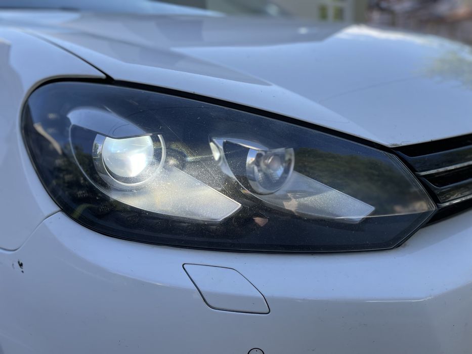 Vw Golf 6 - Motor 1.6 TDI - Navigatie - Xenon - Comenzi Volan - Pilot Automat - Incalzire Scaune - Senzori Parcare