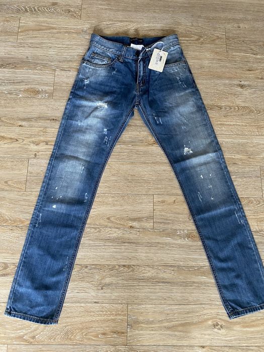 Джинсы женские