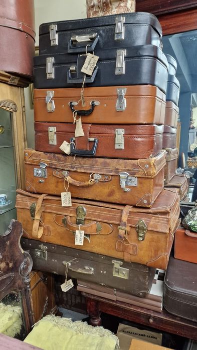 Чемоданы эпохи СССР