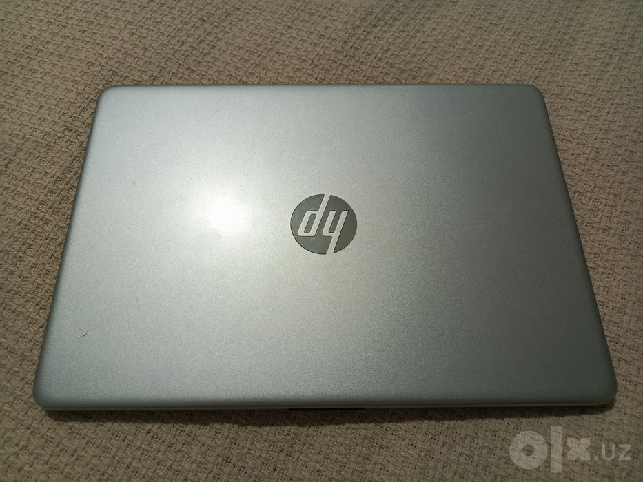 HP notebook sotiladi yaxshi holatda