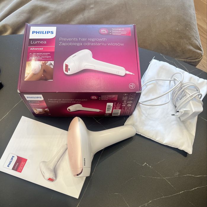 Фотоепилатор Philips Lumea Advanced