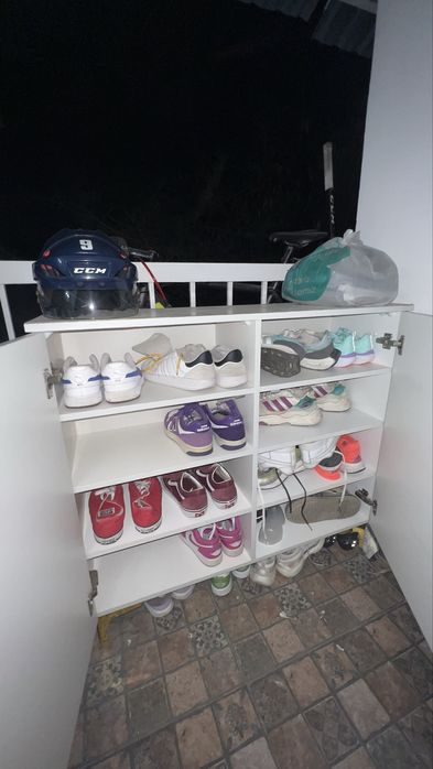 Обувница на 16+ пар обуви.