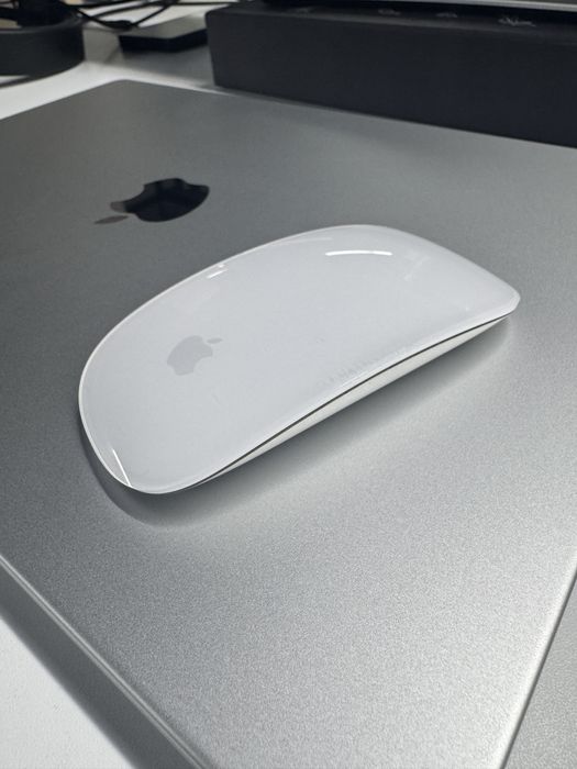 Мышка apple Magic mouse