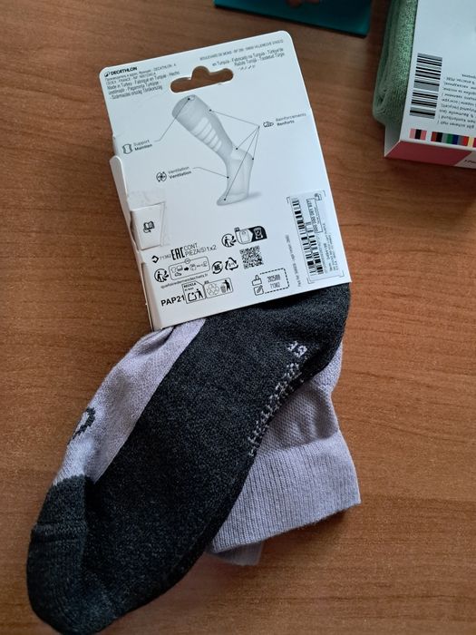 Чорапи Decathlon- общо 13€
